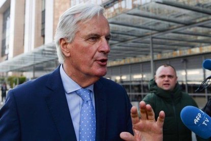 El negociador jefe del ’brexit’ de la UE, a su salida de las instalaciones del Consejo Europeo.-