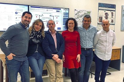 Miguel de Simón Martín, Ana María Diez Suárez, Jorge Blanes Peiró, Laura Álvarez de Prado, Alberto González Martínez y Álvaro de la Puente Gil.-EL MUNDO