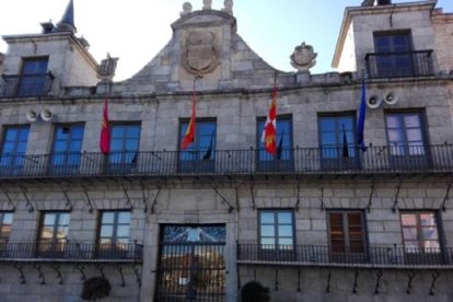 Ayuntamiento de Medina del Campo, en una imagen de archivo.- E.M.