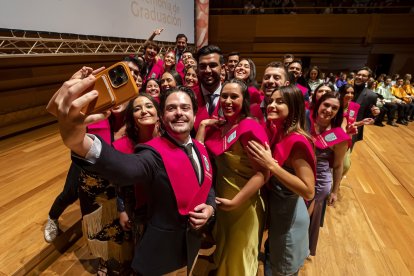 Promoción 2023 de los estudiantes de la Universidad Europea Miguel de Cervantes.- ICAL