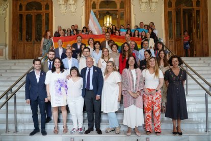 Acto institucional con motivo del Día Internacional del Orgullo LGTBI.- ICAL