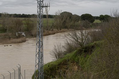 Río Adaja, a su paso por Valdestillas, con la borrasca Juan. -PHOTOGENIC