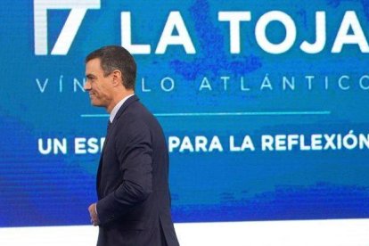 El presidente del Gobierno, Pedro Sanchez, durante la clausura del Foro La Toja-Vínculo Atlantico.-EFE / SALVADOR SAS