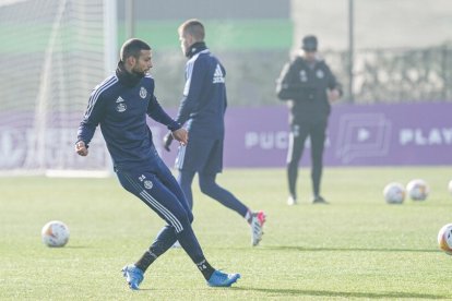 Joaquín Fernández, en el entrenamiento de este viernes. / I. SOLA / RV