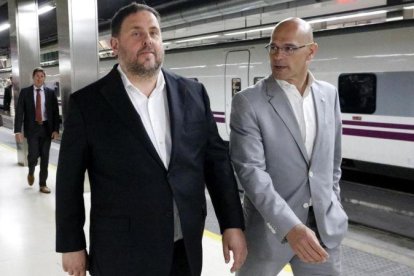 Oriol Junqueras y Raül Romeva, en una imagen de archivo.-RAFA GARRIDO (ACN)