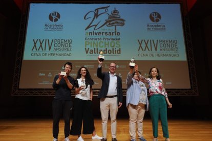 Los cuatro ganadores del Concurso Provincial de Pinchos Valladolid 2023 que representarán a la ciudad en el próximo nacional. -PHOTOGENIC