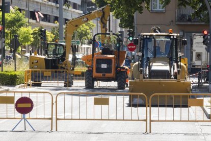 Obras en el Paseo Zorrilla .-PHOTOGENIC