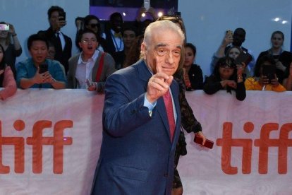 El director explicó que fue incapaz de ver los 23 títulos de la saga de superhéroes de Marvel.-AFP