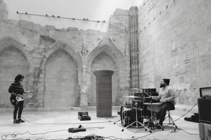 Componentes de los Frieda’s Still in Love en un ensayo en el MPH.-CRISTINA R. VECINO