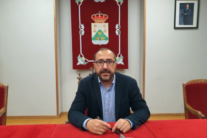 Miguel Ángel Oliveira, alcalde de Tordesillas. / E. M.