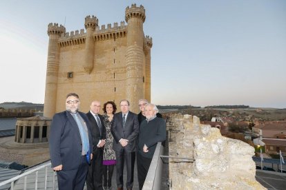 Fernando Cobos, Jesús Julio Carnero, Josefa García Cirac, Juan Vicente Herrera, Víctor Manuel Sanz y Roberto Valle, ayer.-J. M. LOSTAU