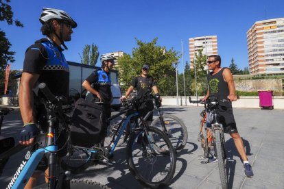 Imágenes de la Sección Ciclista de la Policía Municipal de Valladolid. PHOTOGENIC