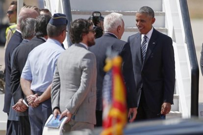 El presidente de EEUU, Barack Obama, se despide del ministro de Asuntos Exteriores en funciones, José Manuel García-Margallo-JUAN CARLOS HIDALGO / EFE