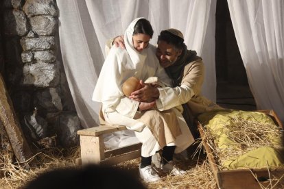 Belén Viviente en el entorno de la iglesia de San Juan en Arroyo de la Encomienda en una imagen de archivo - ICAL