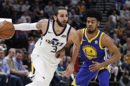 Ricky Rubio, ante los Warriors.-EFE / GEORGE FREY