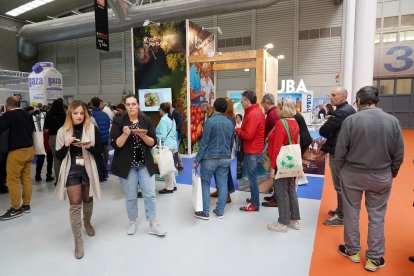 Visitantes en la Feria de Turismo de Interior - ICAL