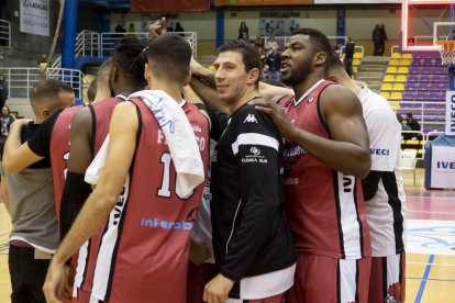 El Carramimbre se conjura antes del partido.-PABLO REQUEJO / PHOTOGENIC