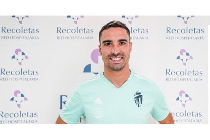 Sergio Asenjo antes del reconocimiento. / RV