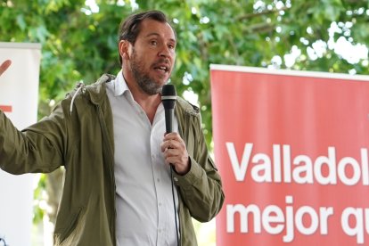 Óscar Puente, en el cierre de campaña electoral del PSOE de Valladolid.-ICAL