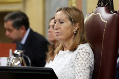 La presidenta del Congreso, Ana Pastor.-/ JOSÉ LUIS ROCA