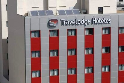 Hotel Travelodge. -TRAVELODGE