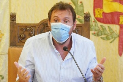 Óscar Puente.