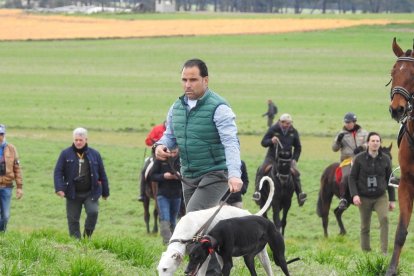 Final nacional de 2020 entre la vallisoletana Liosa de Clemente, y Escorpión de Julio Herrera que ganó la galga de Matapozuelos. -L. D. F.