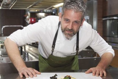 El chef Miguel González, presidente del jurado del XXIV Concurso Provincial de Pinchos.- ICAL