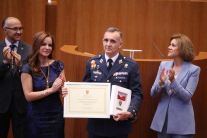 Las Cortes de Castilla y León entregan su Medalla de Oro a la Academia Básica del Aire.-ICAL