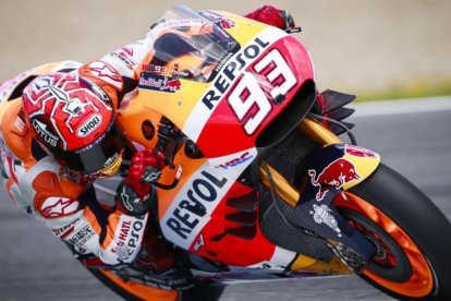 Marc Márquez, probando en Jerez una alitas en su Honda.-JAIME OLIVARES