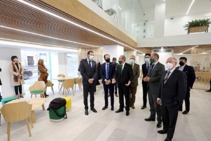 Inauguración de la sede de Caja Rural Zamora en Plaza de España. ICAL