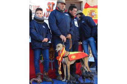 Pelaya de Safesa, proclamada ya como campeona de España.-L. DE LA FUENTE