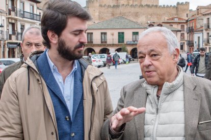 García-Gallardo y Santonja este viernes en Turégano (Segovia).- ICAL