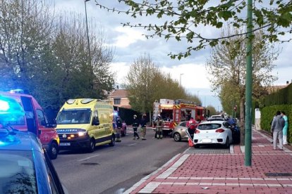 Accidente en la calle Atenas. - E.M.