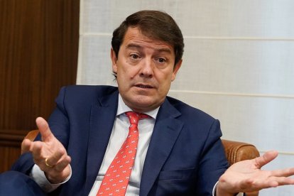 El presidente de la Junta de Castilla y León, Alfonso Fernández Mañueco. - J. M. LOSTAU