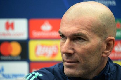 El técnico del Madrid, Zinedine Zidane, este viernes en rueda de prensa.-X07006