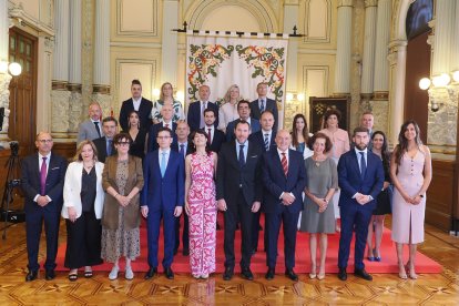 Los 27 concejales del Ayuntamiento de Valladolid.- E. PRESS