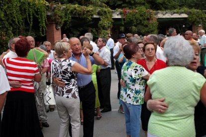 Bailes en la Pérgola de Campo Grande.- TWITTER