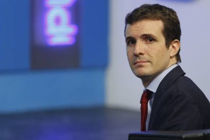 El nuevo vicesecretario de comunicación del Partido Popular, en un congreso de su partido, hizo alusión a las muertes del franquismo de un modo grotesco.-Foto: AGUSTÍN CATALÁN