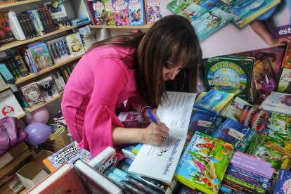 Esther Bermejo en la Feria de Libros de Valladolid. -E. M.