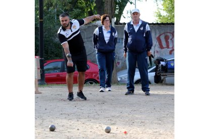 Participantes en el Trofeo de Ferias de petanca. / Montse Álvarez