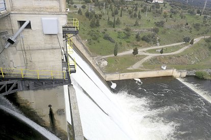 Embalse de Santa Teresa, en Salamanca, gestionado por la Confederación Hidrográfica del Duero. ICAL