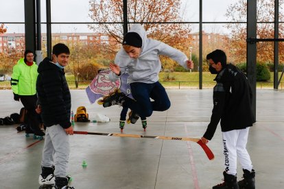 Espacios de deporte urbano en Valladolid.-  J.M.LOSTAU