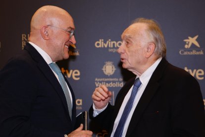 Carnero y Méndez-Leite en el Ayuntamiento de Valladolid.-E. M.