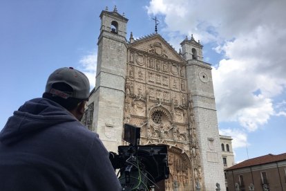 Rodaje Devil in Palace, junto a la iglesia de San Pablo en Valladolid. - E.M.