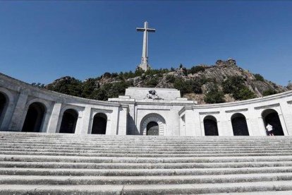 Vista de la explanada de la basílica del Valle de los Caídos.-MARISCAL (EFE)