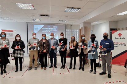 Cruz Roja en Valladolid reconoce el apoyo y compromiso de nueve empresas participantes en el Plan de Empleo.- ICAL