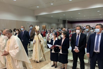 El Hospital Benito Menni celebra un acto religioso por sus 50 años en Valladolid presidido por el Arzobispo Luis Argüello. - CENTRO HOSPITALARIO BENITO MENNI