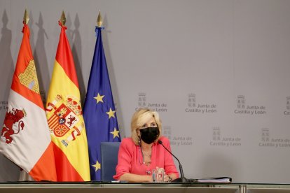 La consejera de Sanidad, Verónica Casado, durante la rueda de prensa de este martes.- ICAL
