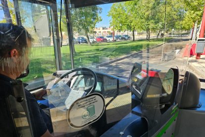 Vuelve el pago en metálico a los autobuses de Auvasa. -E.M.